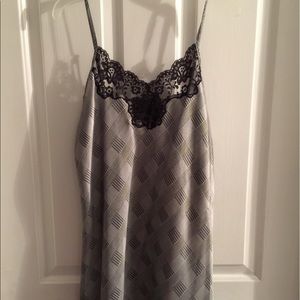 Nightgown/nightie